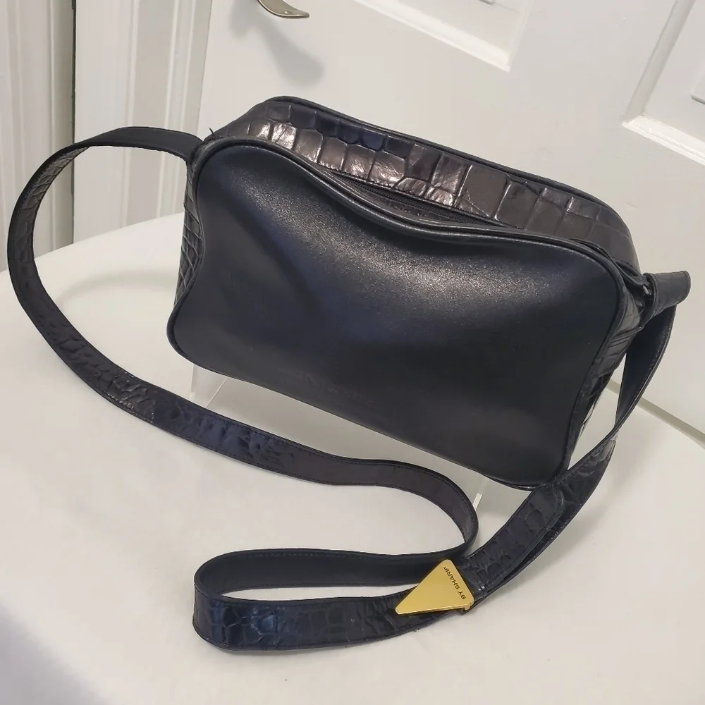 Americana by Sharif Black Crossbody, Classic, Business Casual